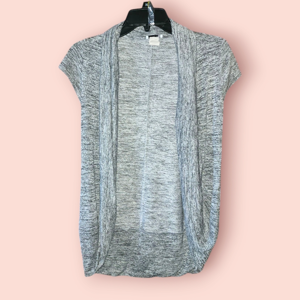 *Body Central Gray Sleeveless Cardigan Open Front